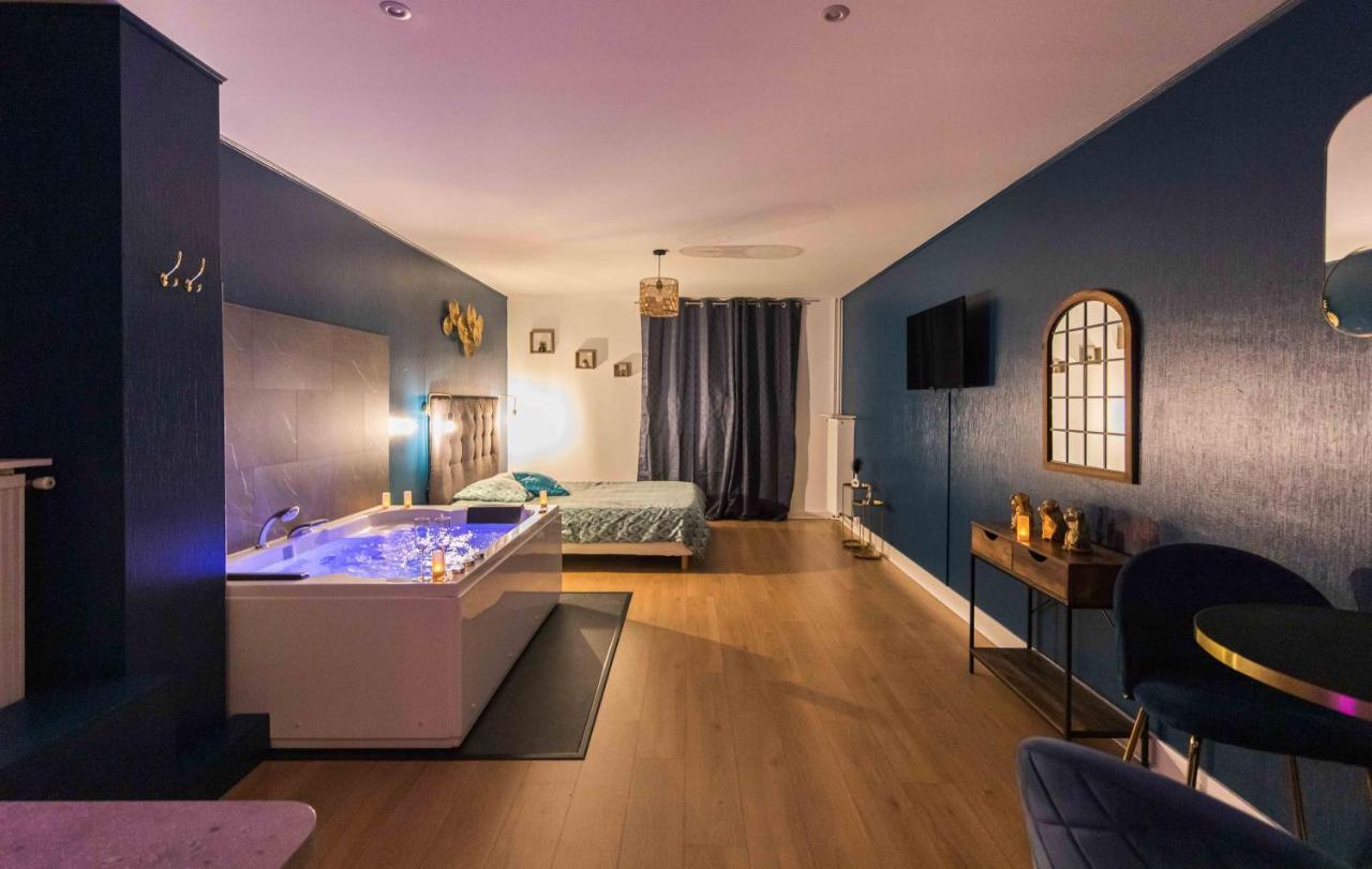 * Spa & Detente # Suite Privee # Tours # Netflix * Exterior photo